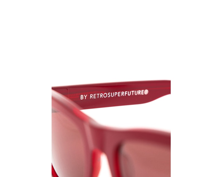 Gals Metallic Red