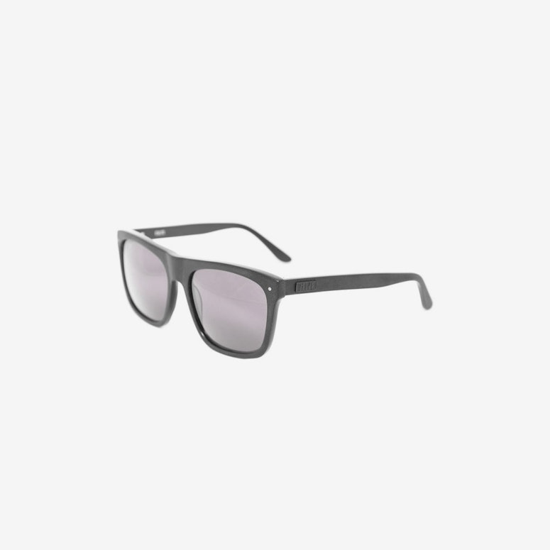 Cults Sunglasses Matte Black