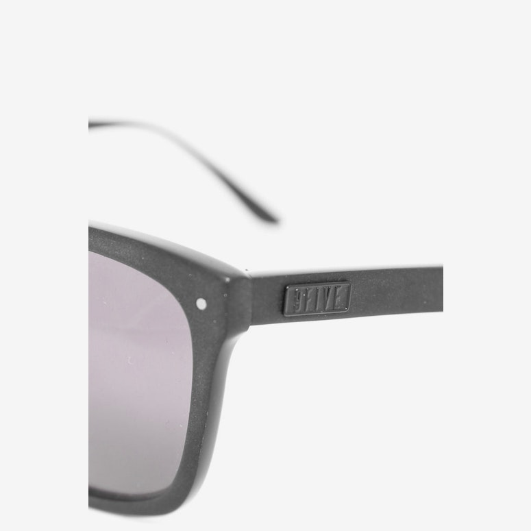 Cults Sunglasses Matte Black