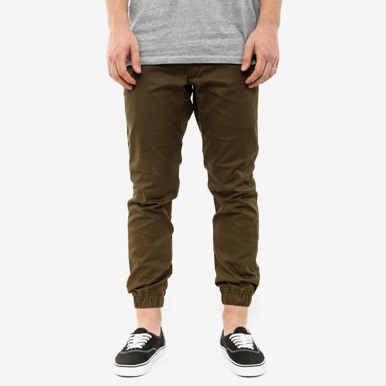 the Weekender Essentials Army Green
