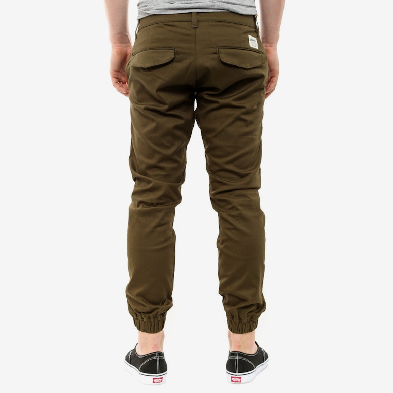 the Weekender Essentials Army Green