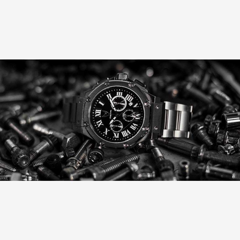 Ambassador Roman Numerals Silver/black