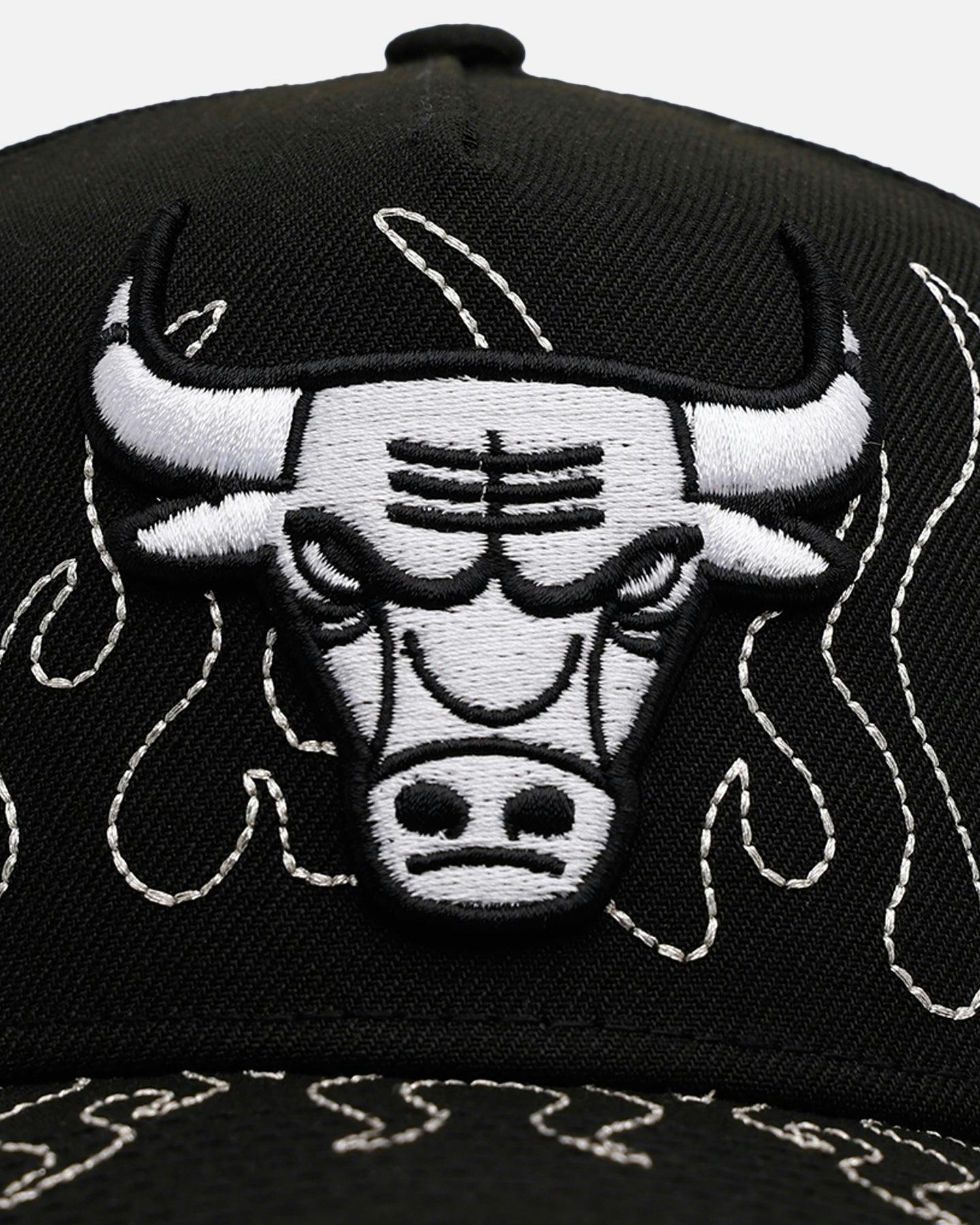 New Era Chicago Bulls 'Outline Flames' 9FORTY A-Frame Snapback Black