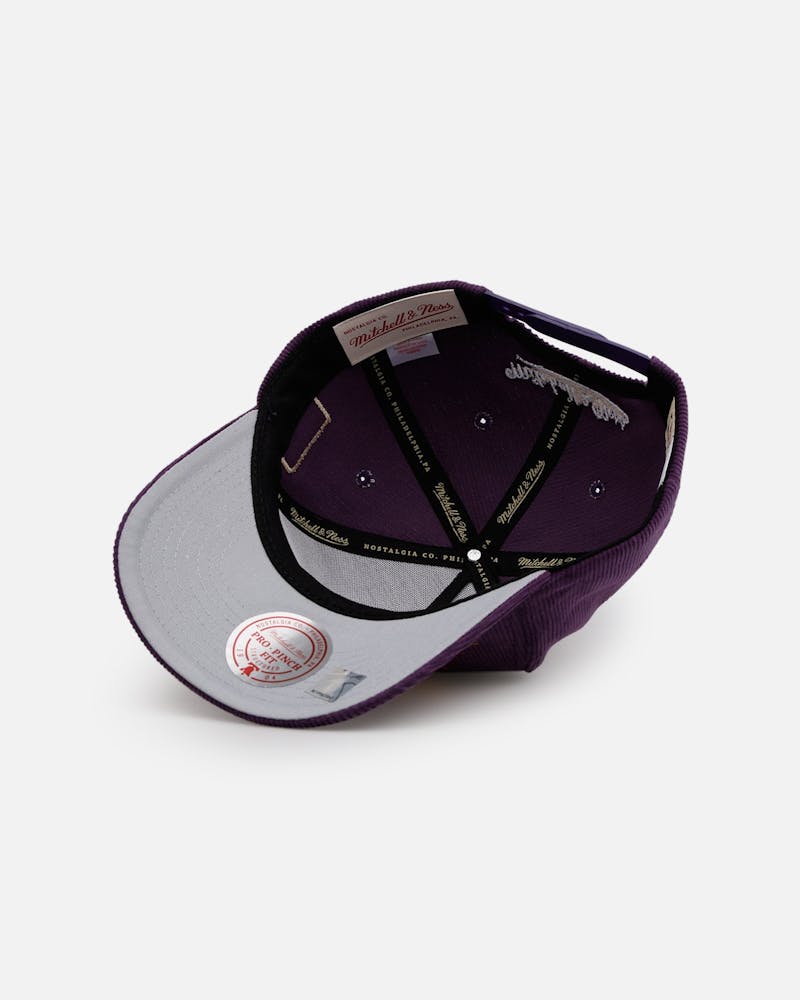 Mitchell & Ness Los Angeles Lakers 'Vintage Cord' Pro Pinch Corduroy Snapback Purple thumbnail - 6
