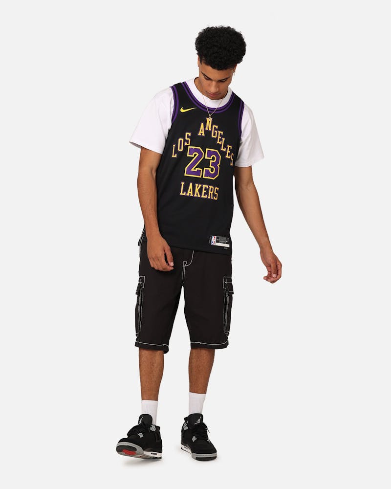 Nike Los Angeles Lakers Lebron James Dri-FIT Swingman Jersey Black thumbnail - 3