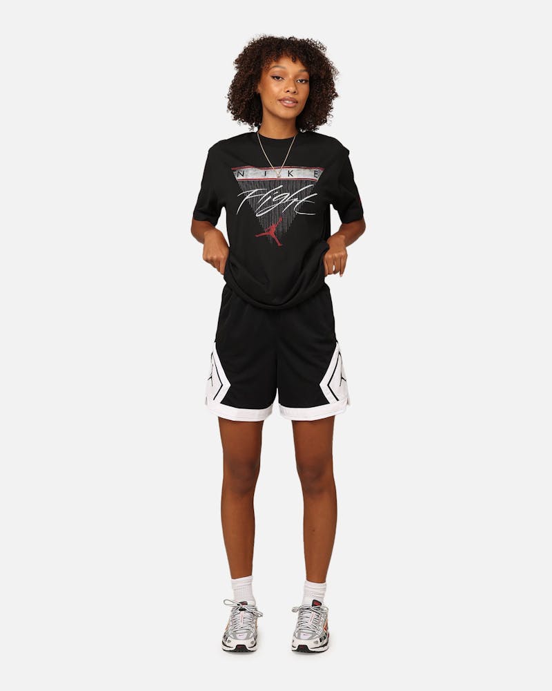 Jordan Women's Flight Heritage Graphic T-Shirt Black/Gym Red thumbnail - 1