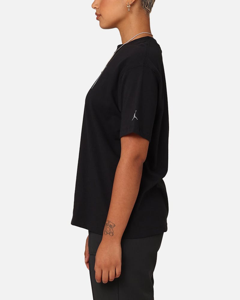 Jordan Women's Heritage Graphic T-Shirt Black/Sail thumbnail - 4