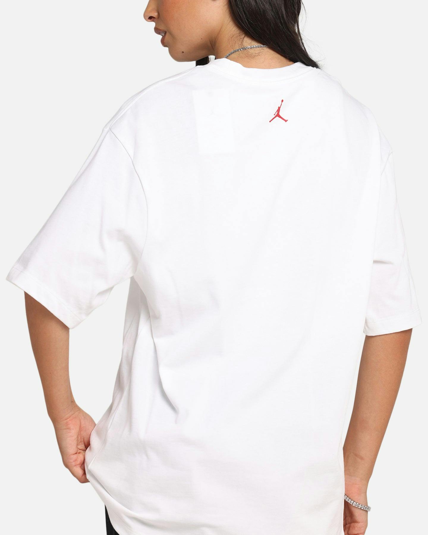 Jordan Brand Sneaker Patch Crewneck T-Shirt White/Varsity Red