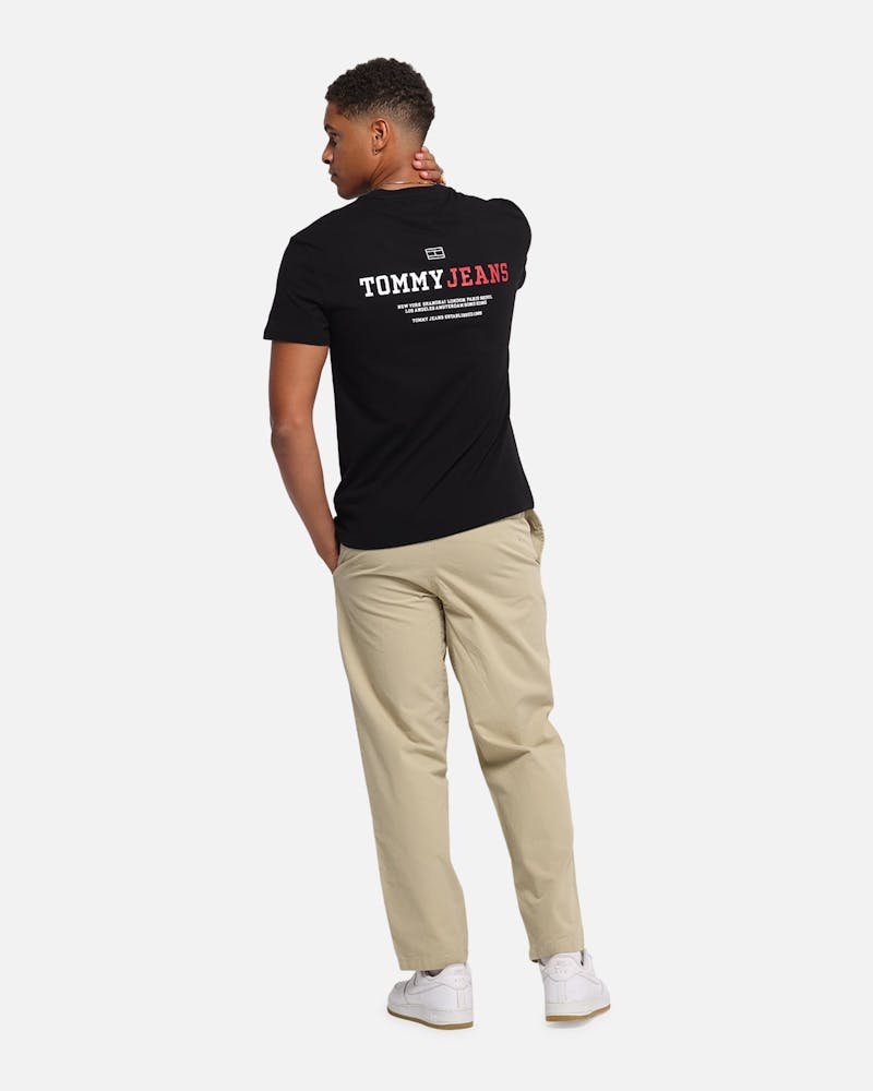 Tommy Jeans Regular DNA Graphic T-Shirt Black thumbnail - 2