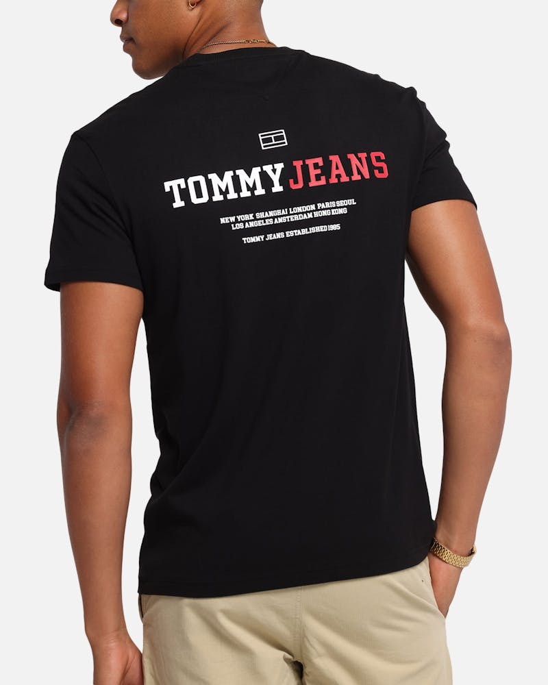 Tommy Jeans Regular DNA Graphic T-Shirt Black thumbnail - 7