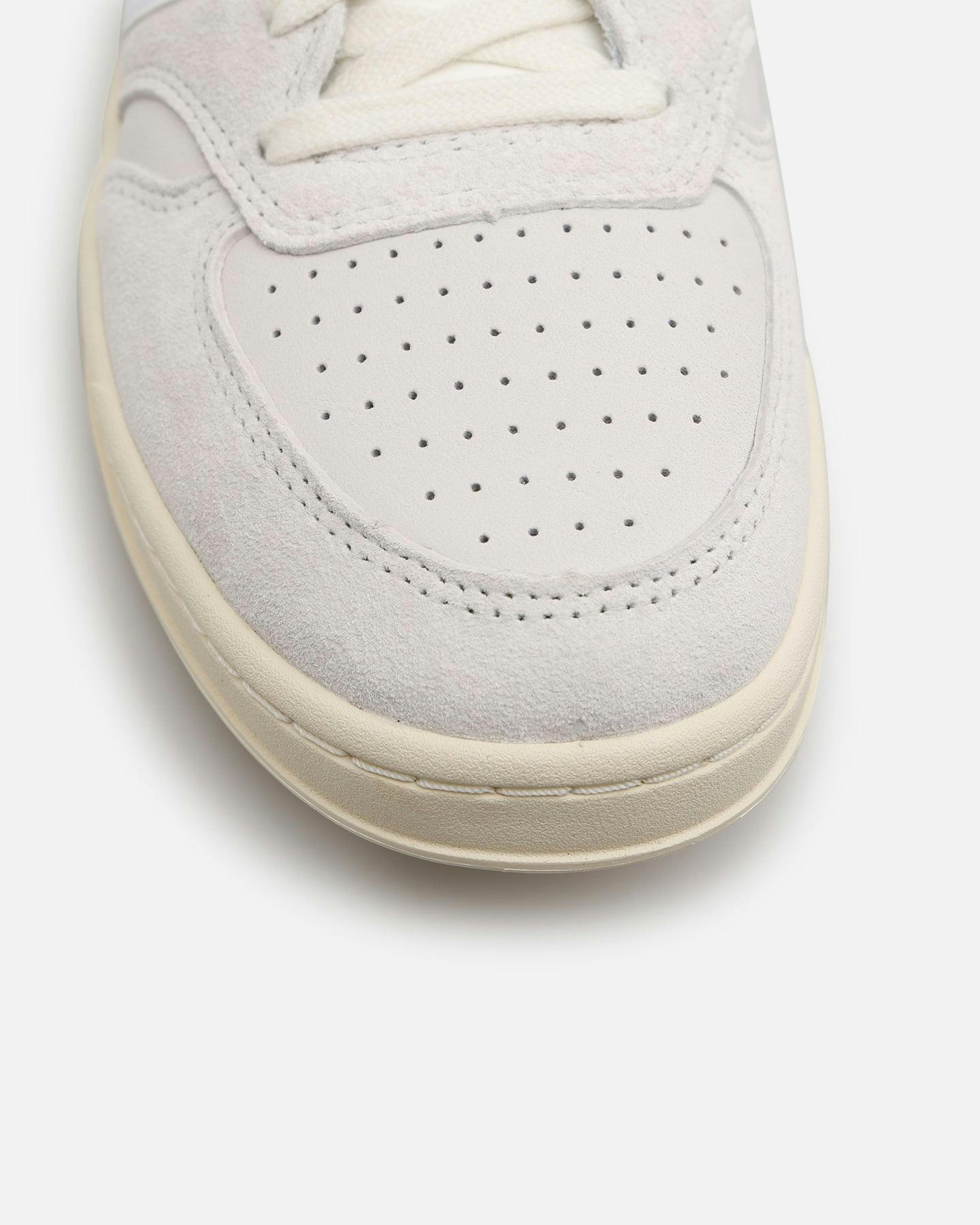 New Balance T500 Light Grey