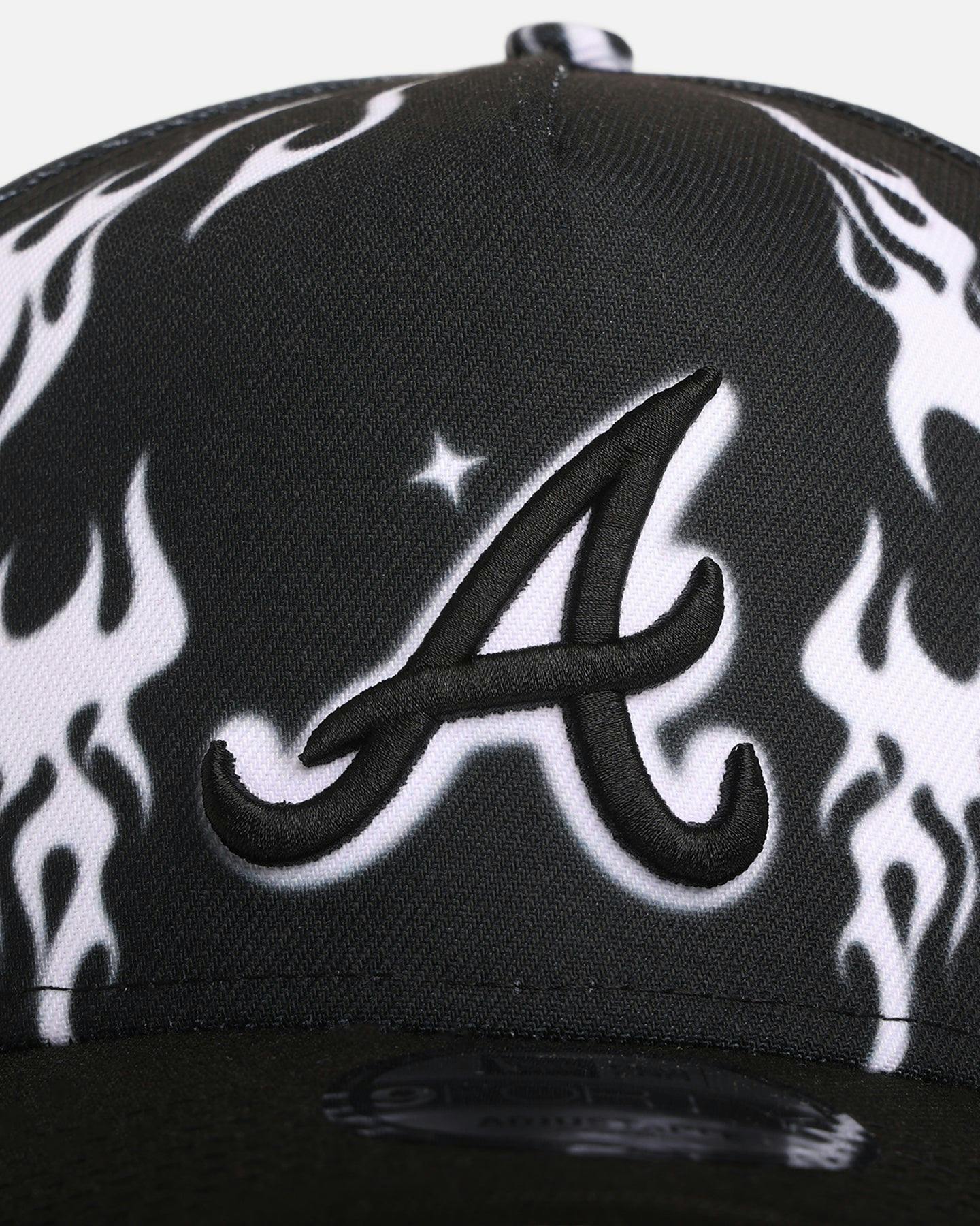 New Era Atlanta Braves 'Crown Flames' 9OFRTY A-Frame Snapback Black/White