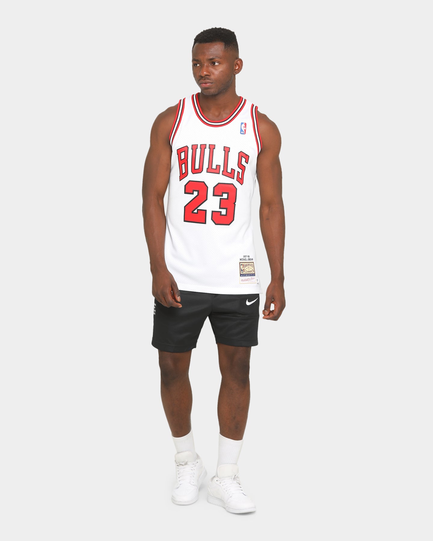 michael jordan jersey white
