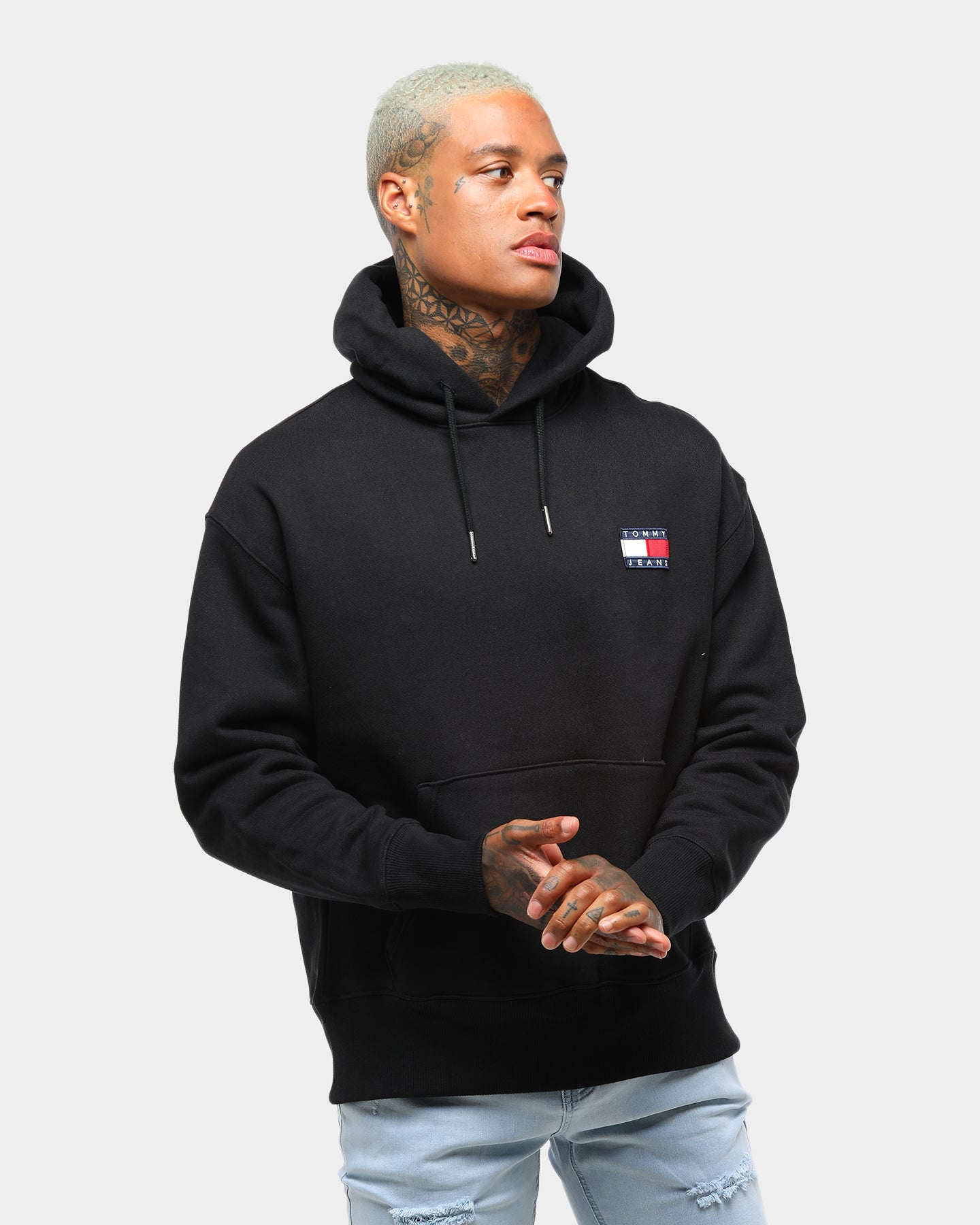 tommy black hoodie