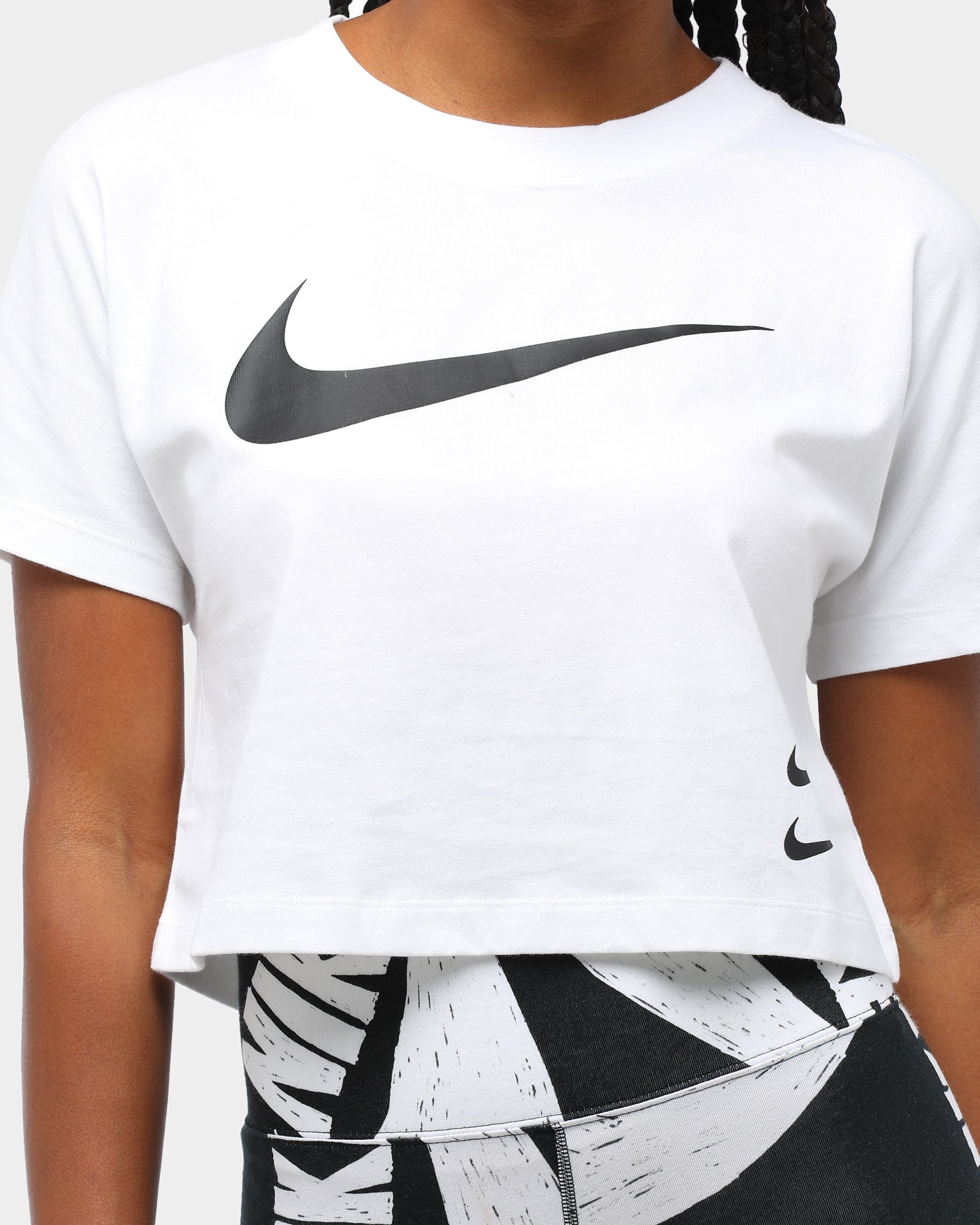 white pink nike shirt