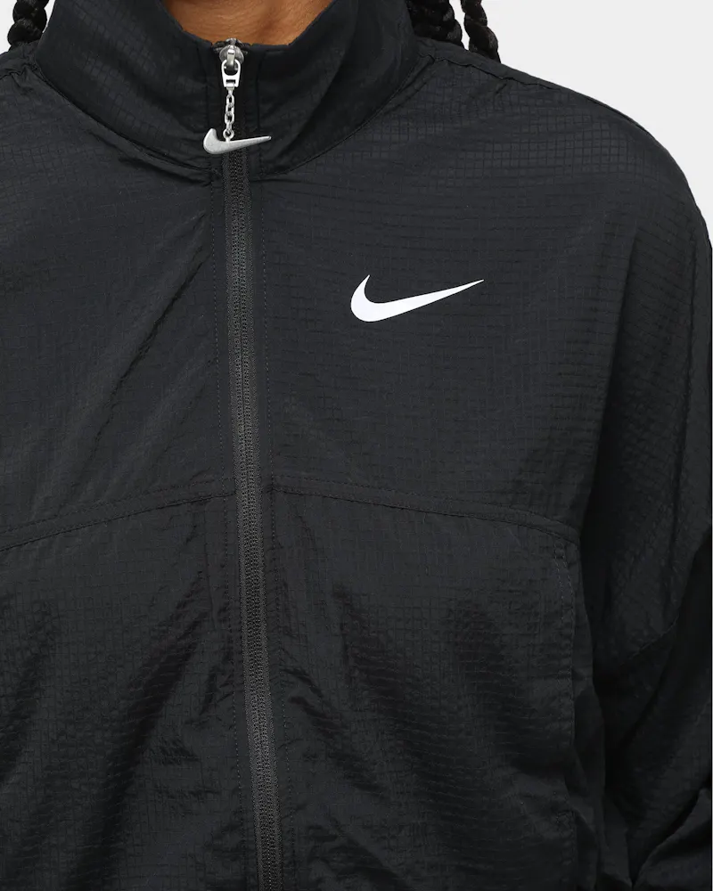 Nike Women S Nike Sportswear Swoosh Woven Jacket Black White