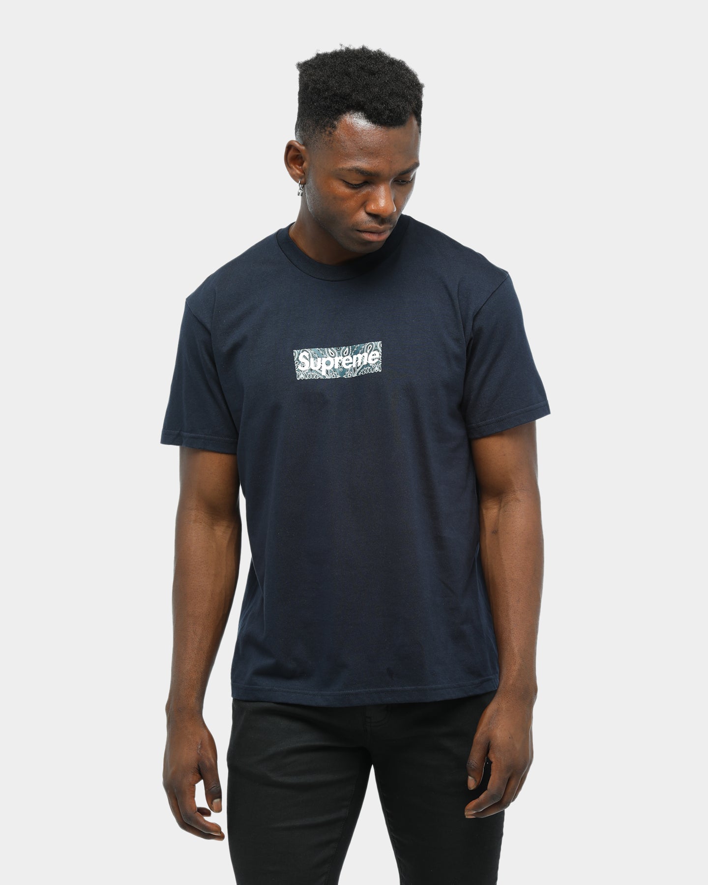 supreme navy t shirt