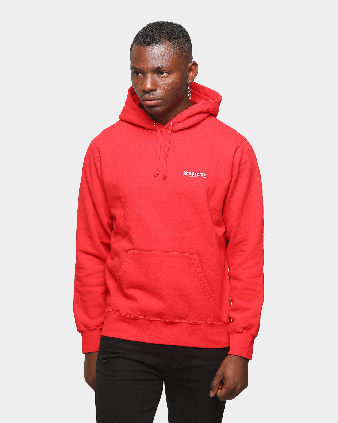 supreme sweatshirt fit