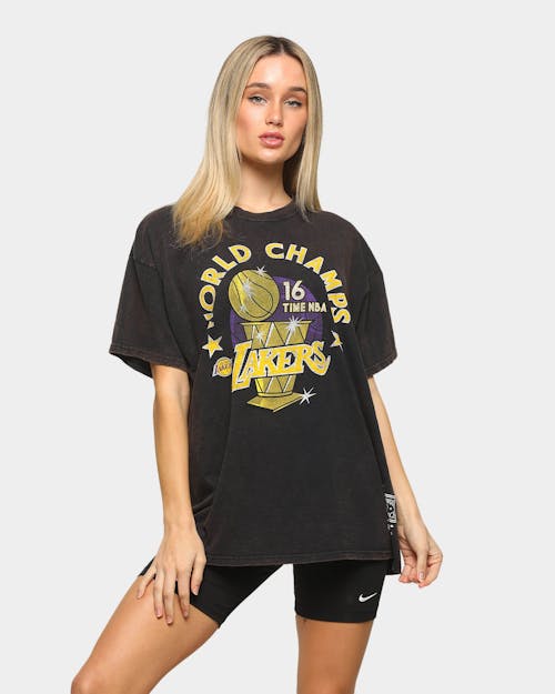 Mitchell Ness Lakers World Champs Short Sleeve Vintage T Shirt Black Culture Kings