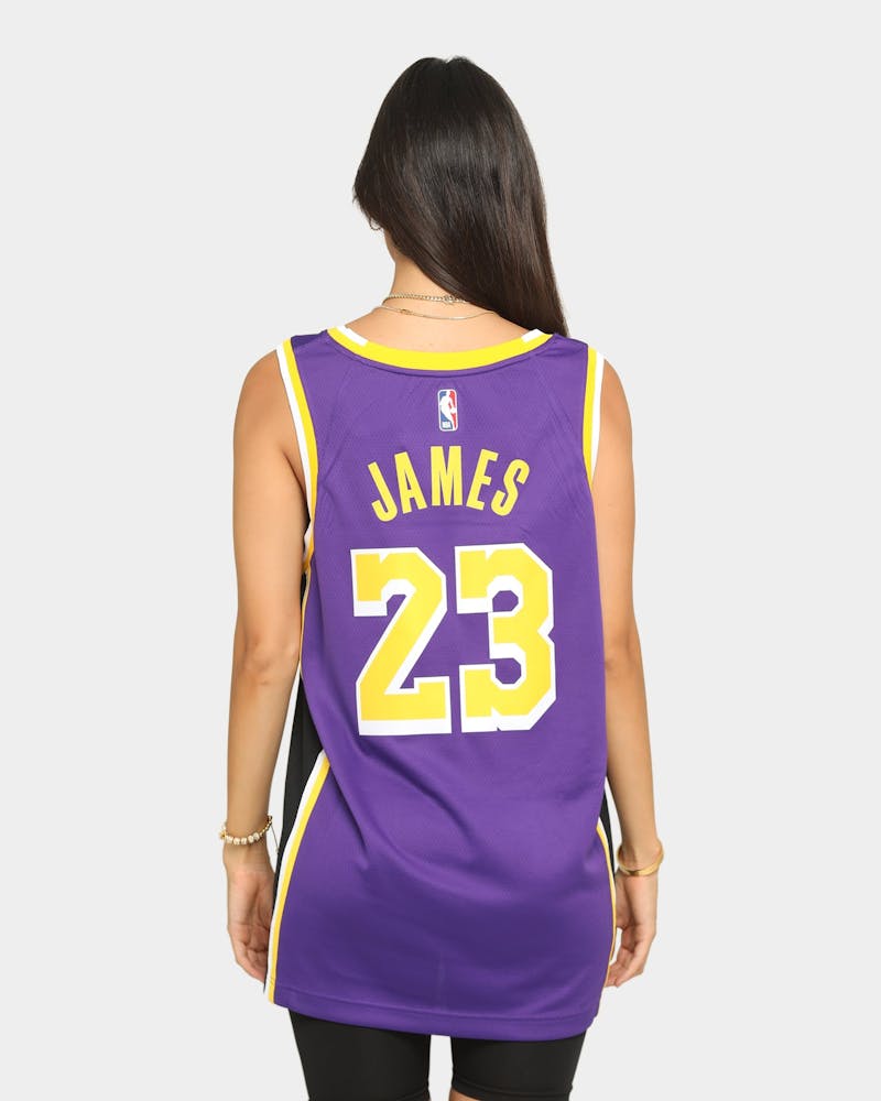 Nike Men S Los Angeles Lakers James 23 Nba Statement 2020 Swingman Je Culture Kings