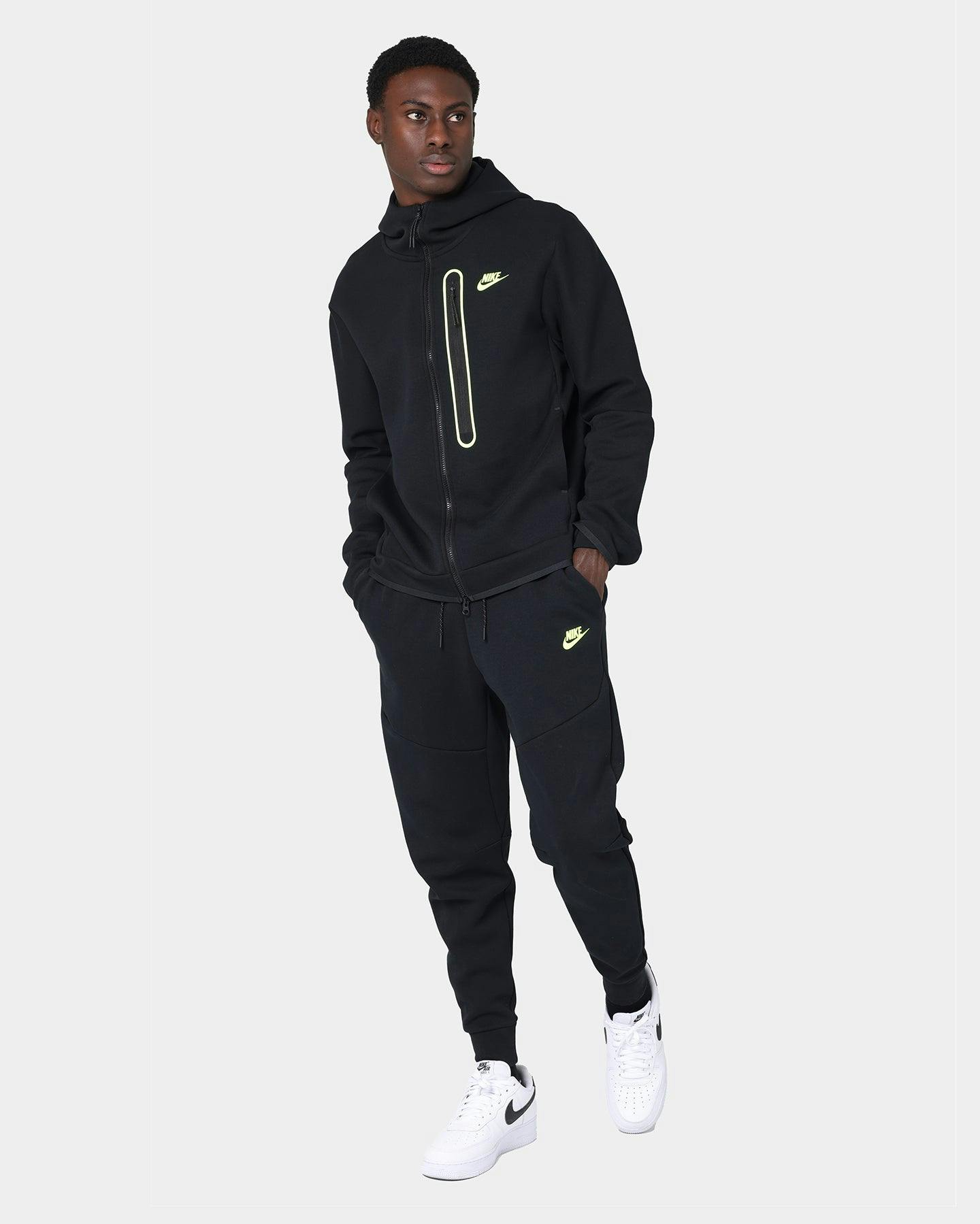 nike volt tech fleece