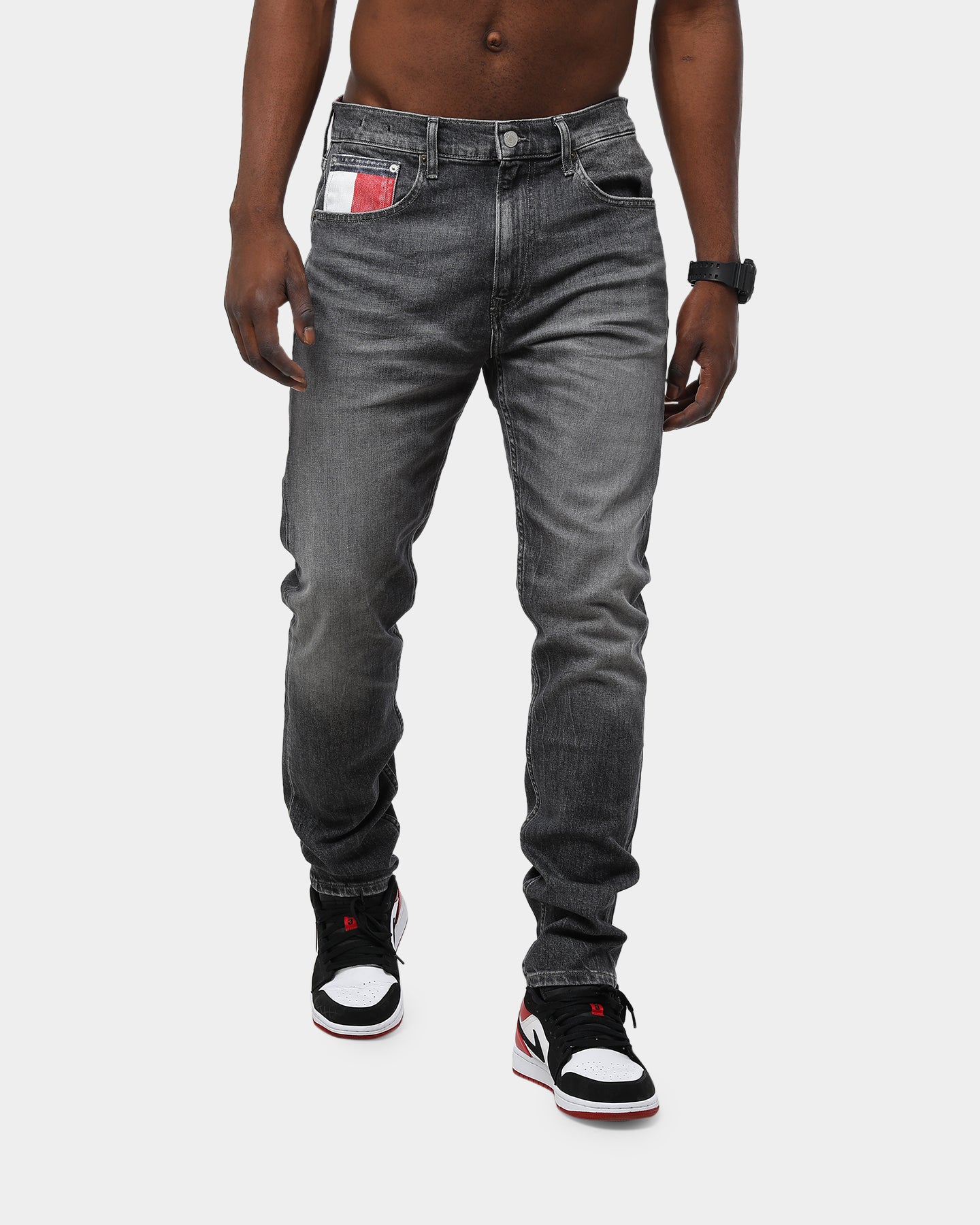 tommy tapered jeans