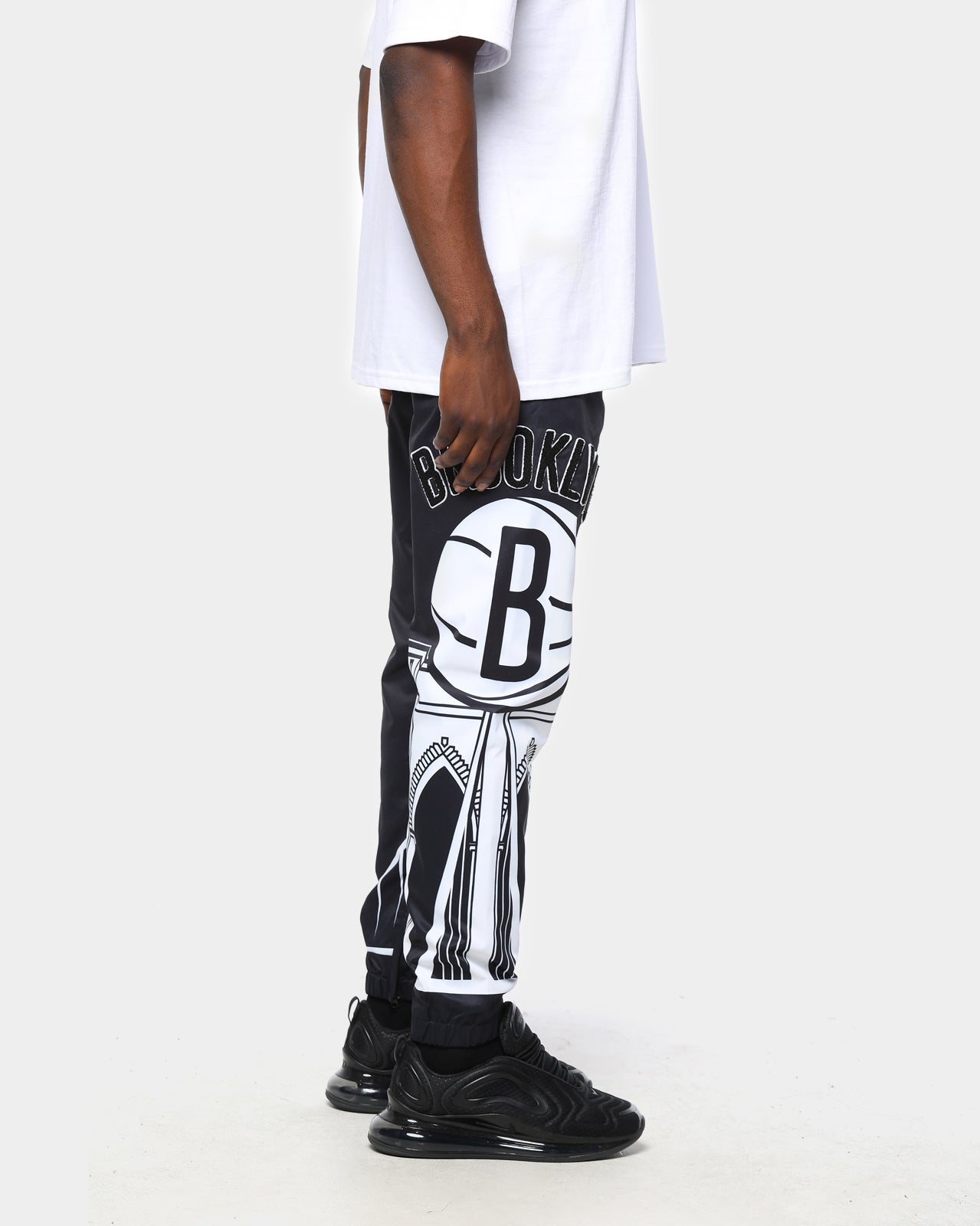 A New Era Brooklyn Nets BLK Hoodie ohne Genre
