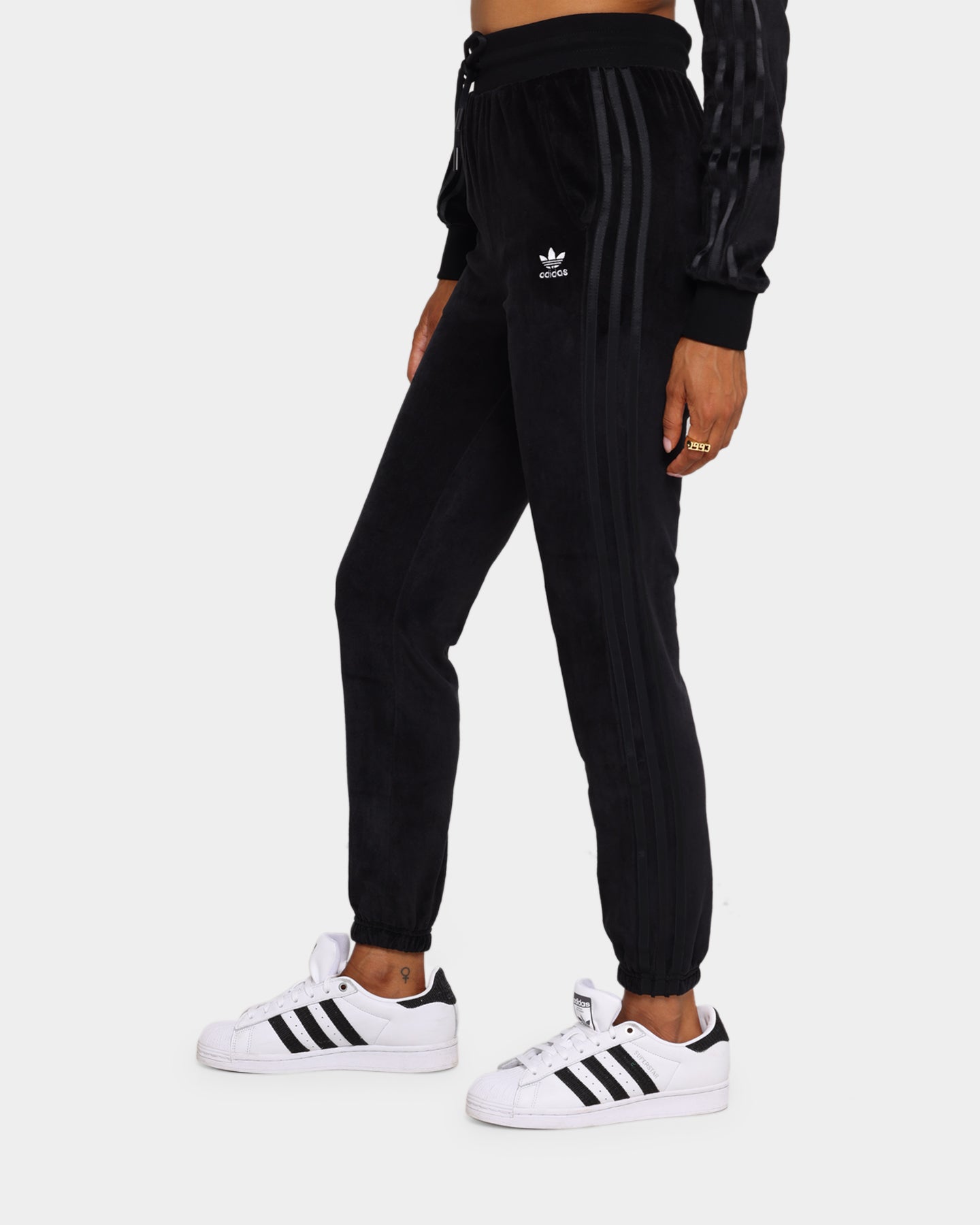 adidas skinny joggers womens