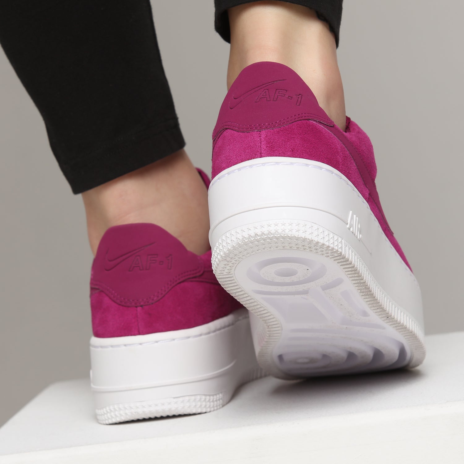 nike air force 1 sage low berry