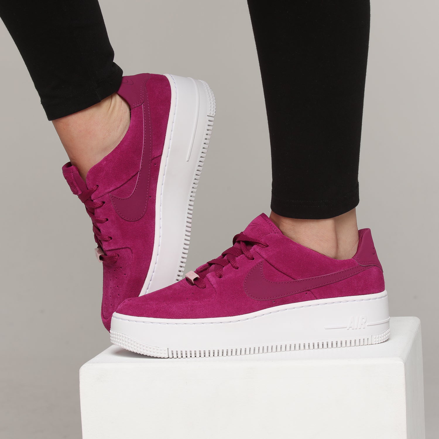 nike air force 1 sage low berry