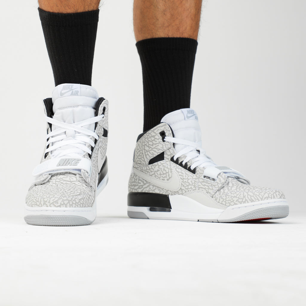 Jordan Air Jordan Legacy 312 White/White/Black
