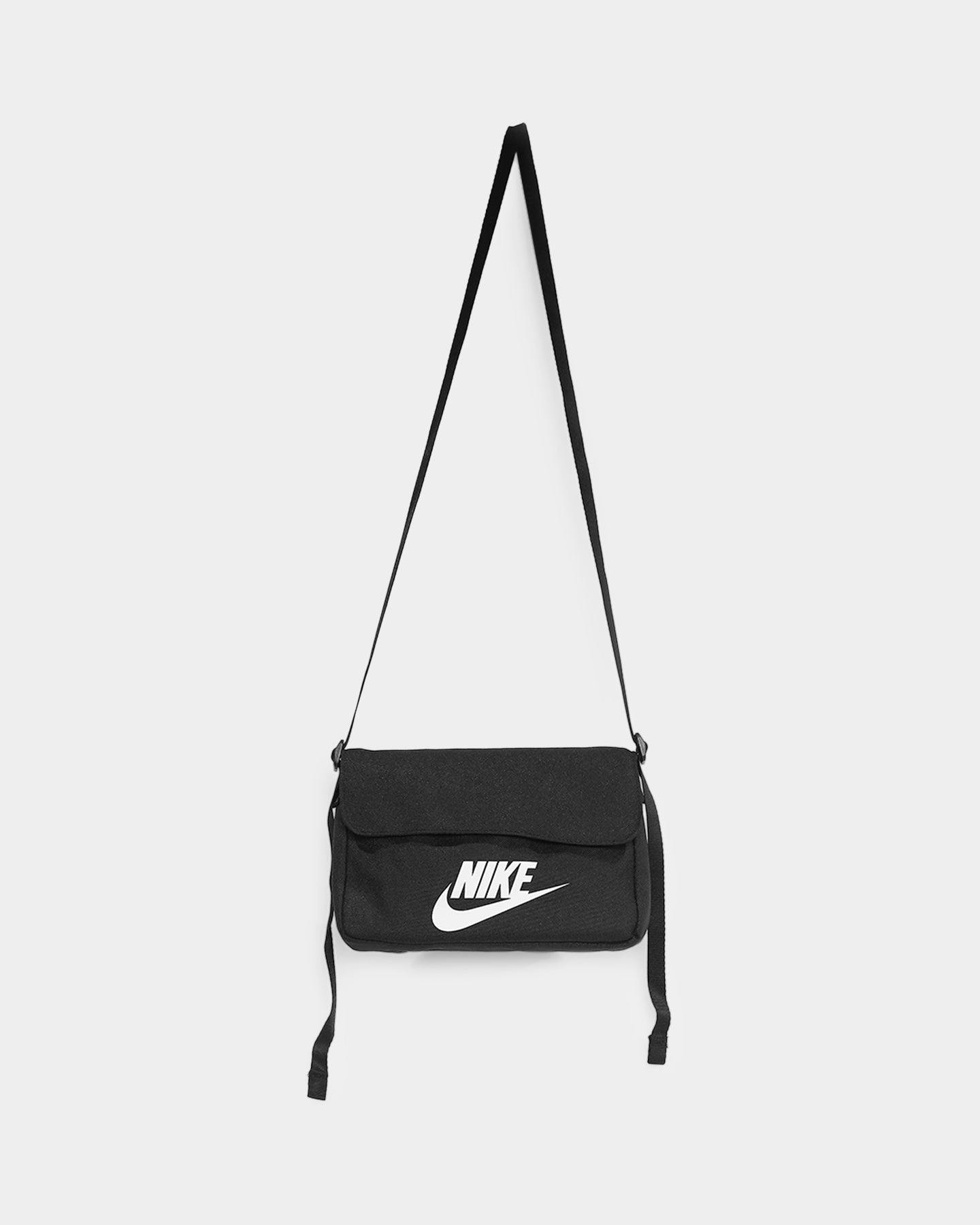 Nike Women's Revel Crossbody Bag Black | Culture Kings