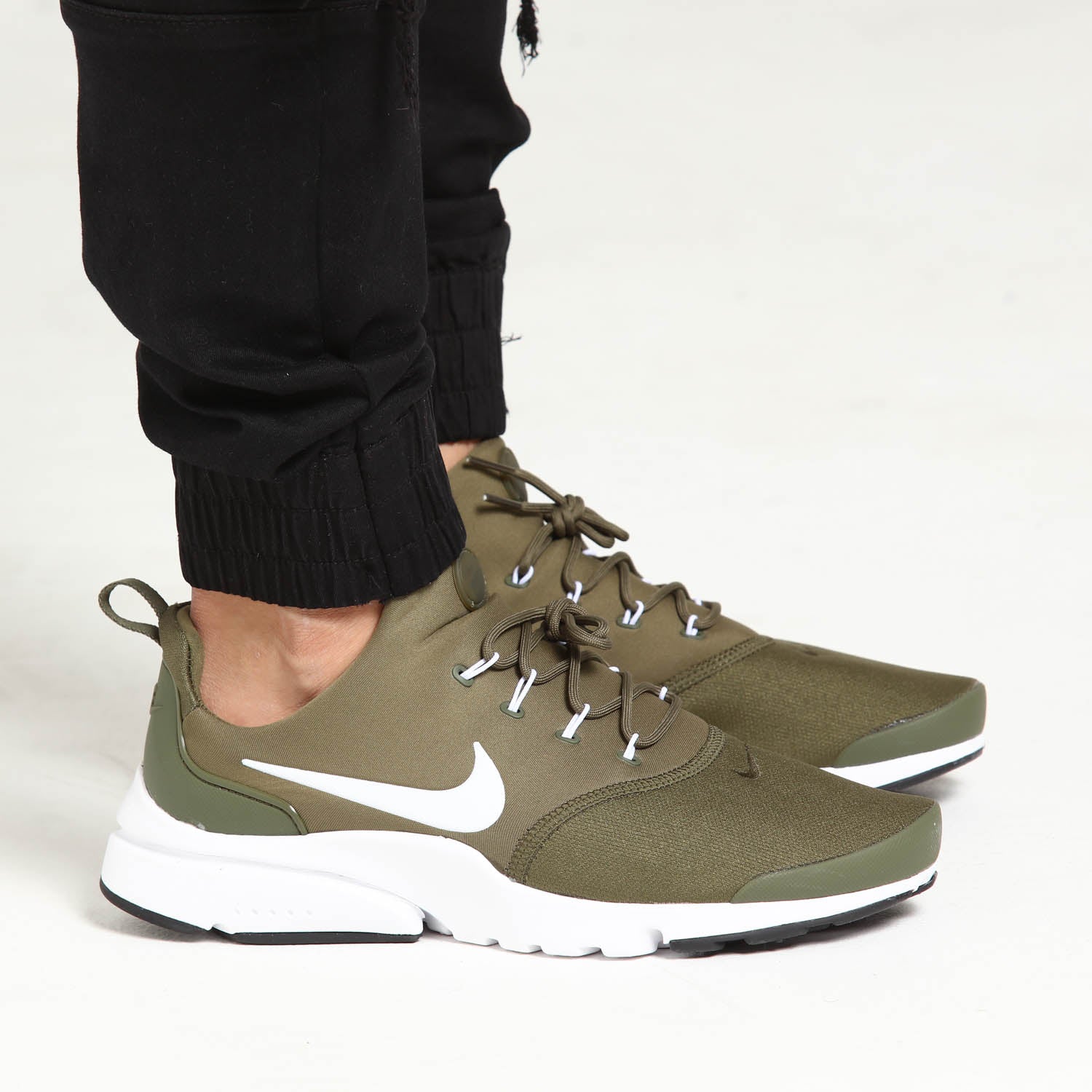 presto fly olive green