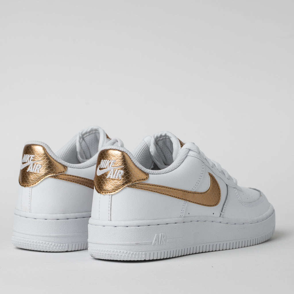 {keywor d} nike air force 1 ep