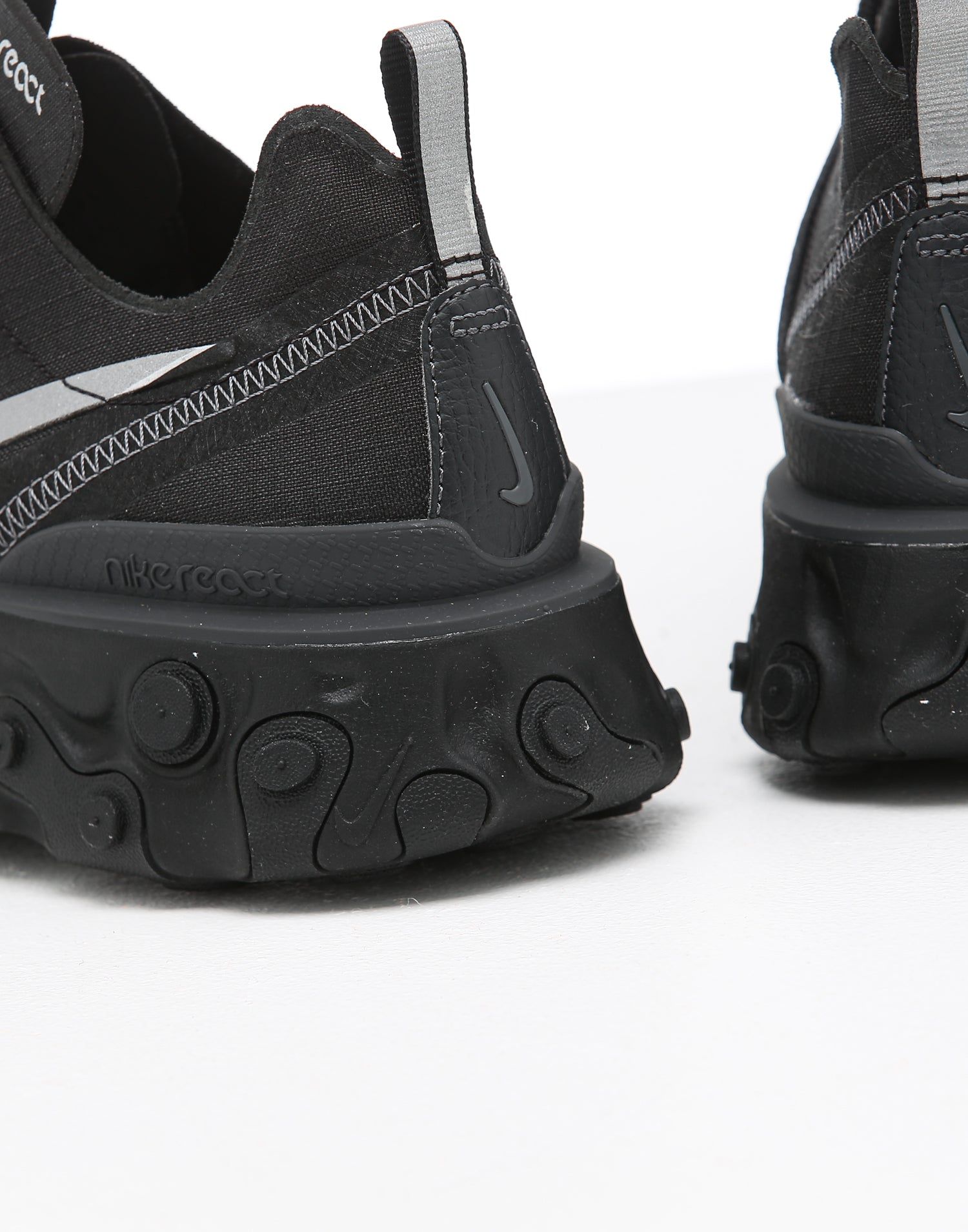 nike react element 55 black anthracite
