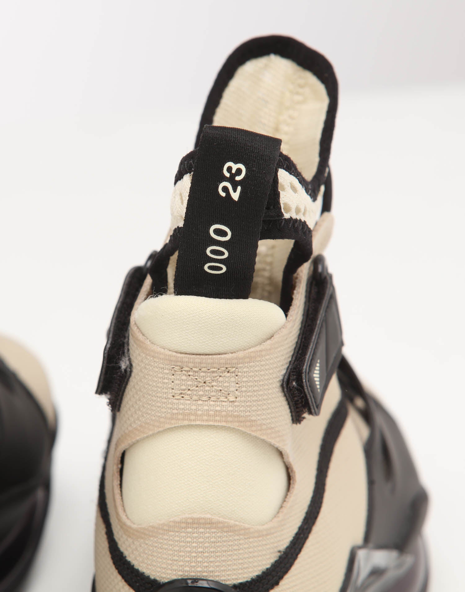 jordan air latitude 720 fossil