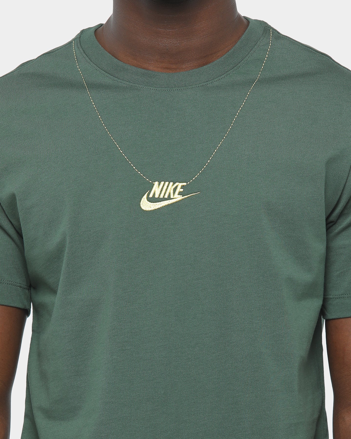 Nike Sportswear Chain Tee Galactic Jade 
