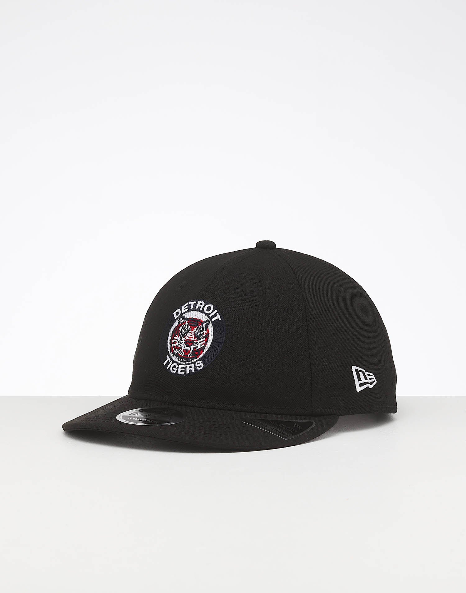 retro crown snapback