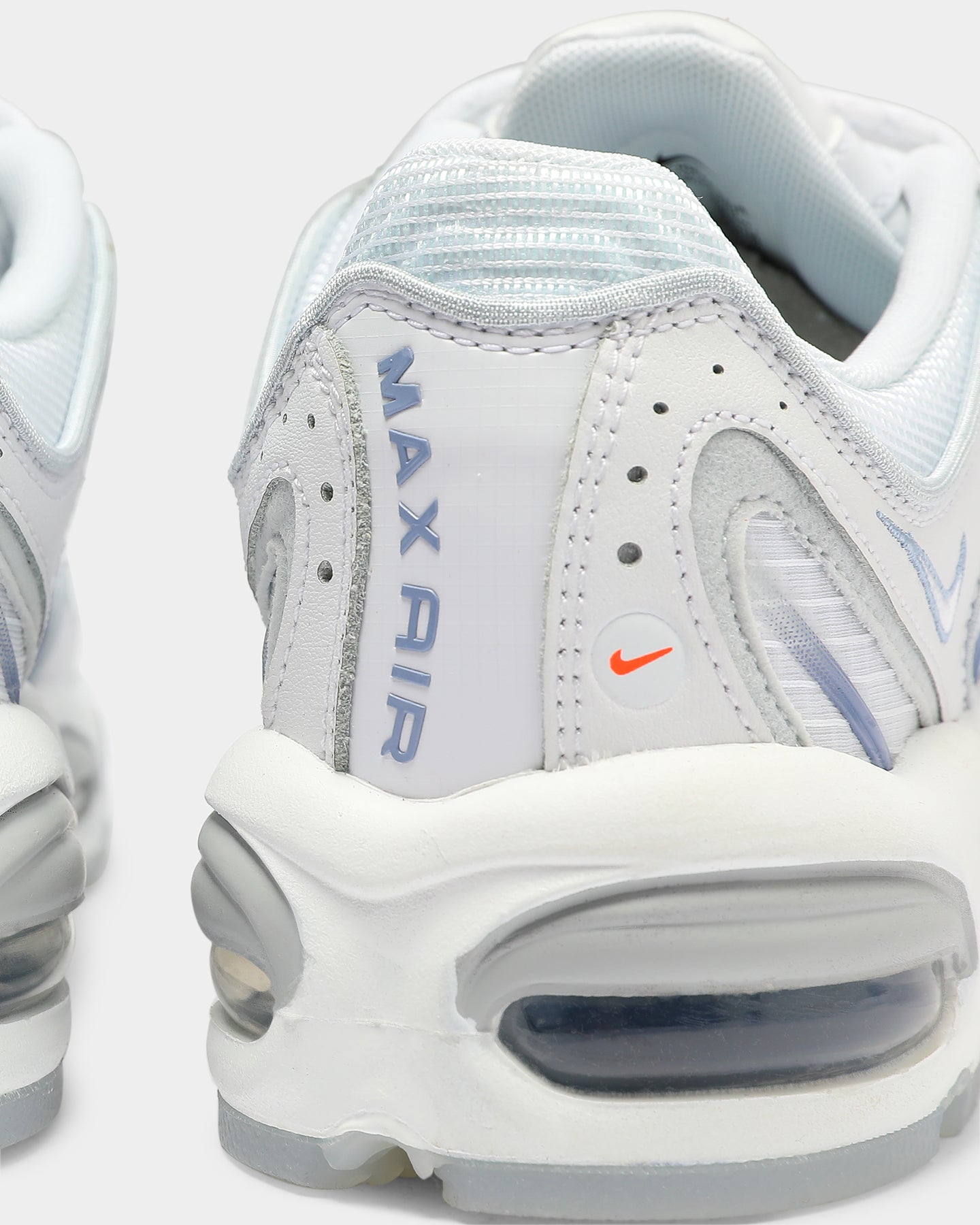 nike tailwind indigo