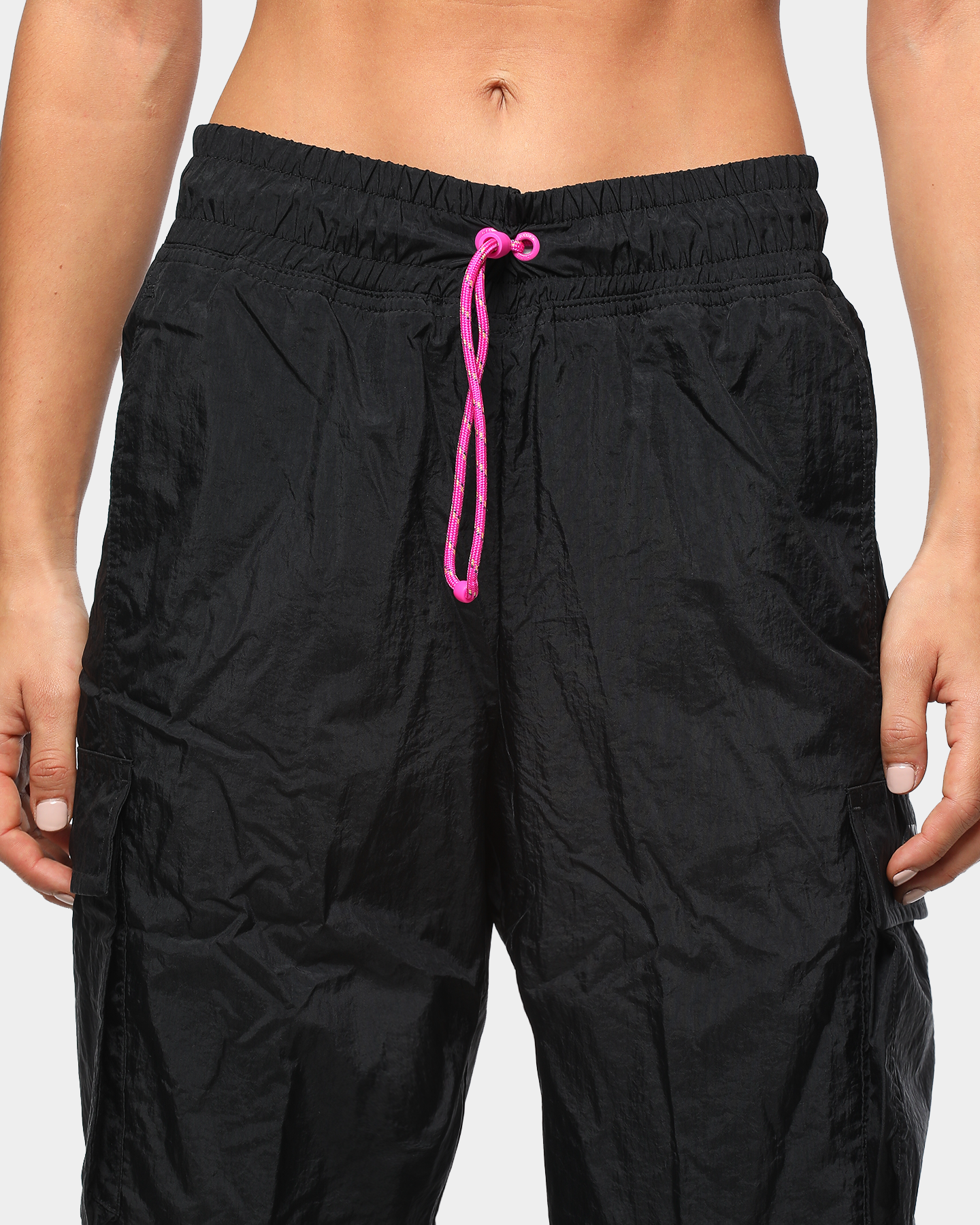 nsw icon clash pant in black