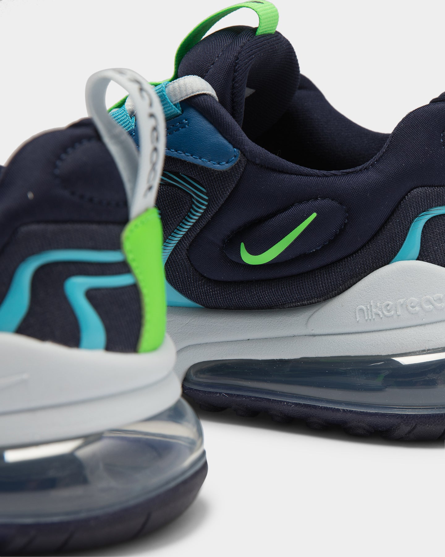 am270 react