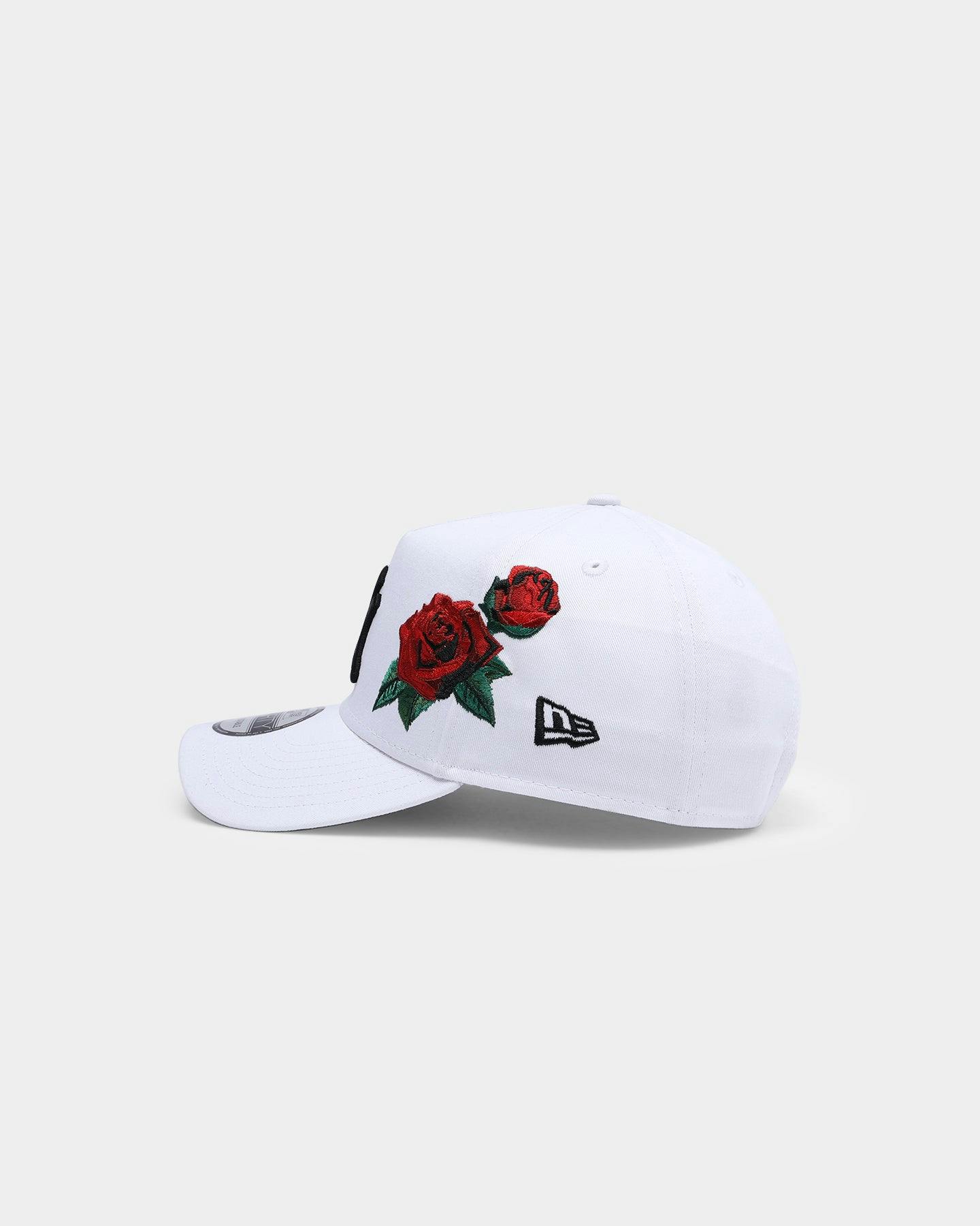 New Era New York Yankees Rose Hit 9FORTY AFrame Snapback White/Black