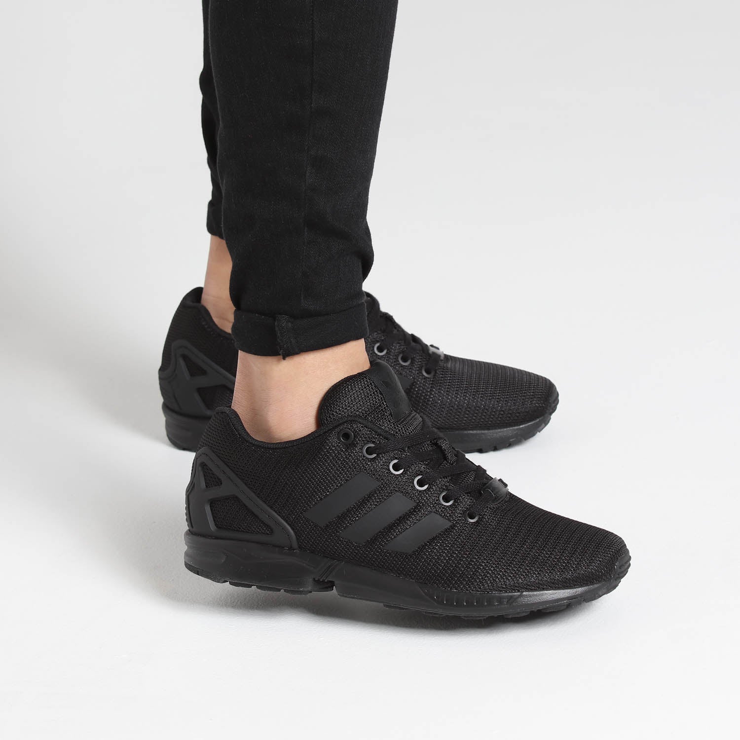 nike zx flux black