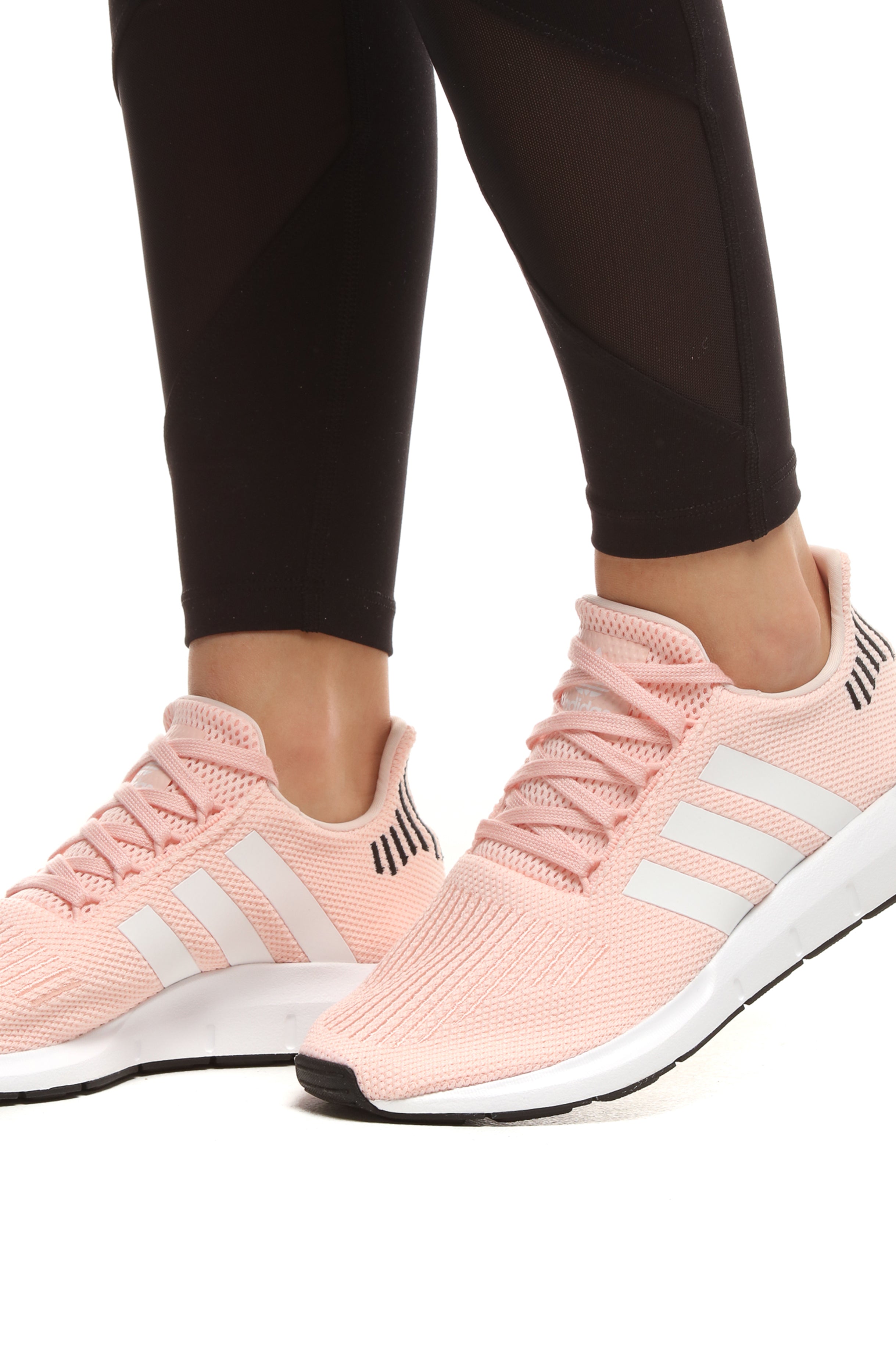 women's swift run pink