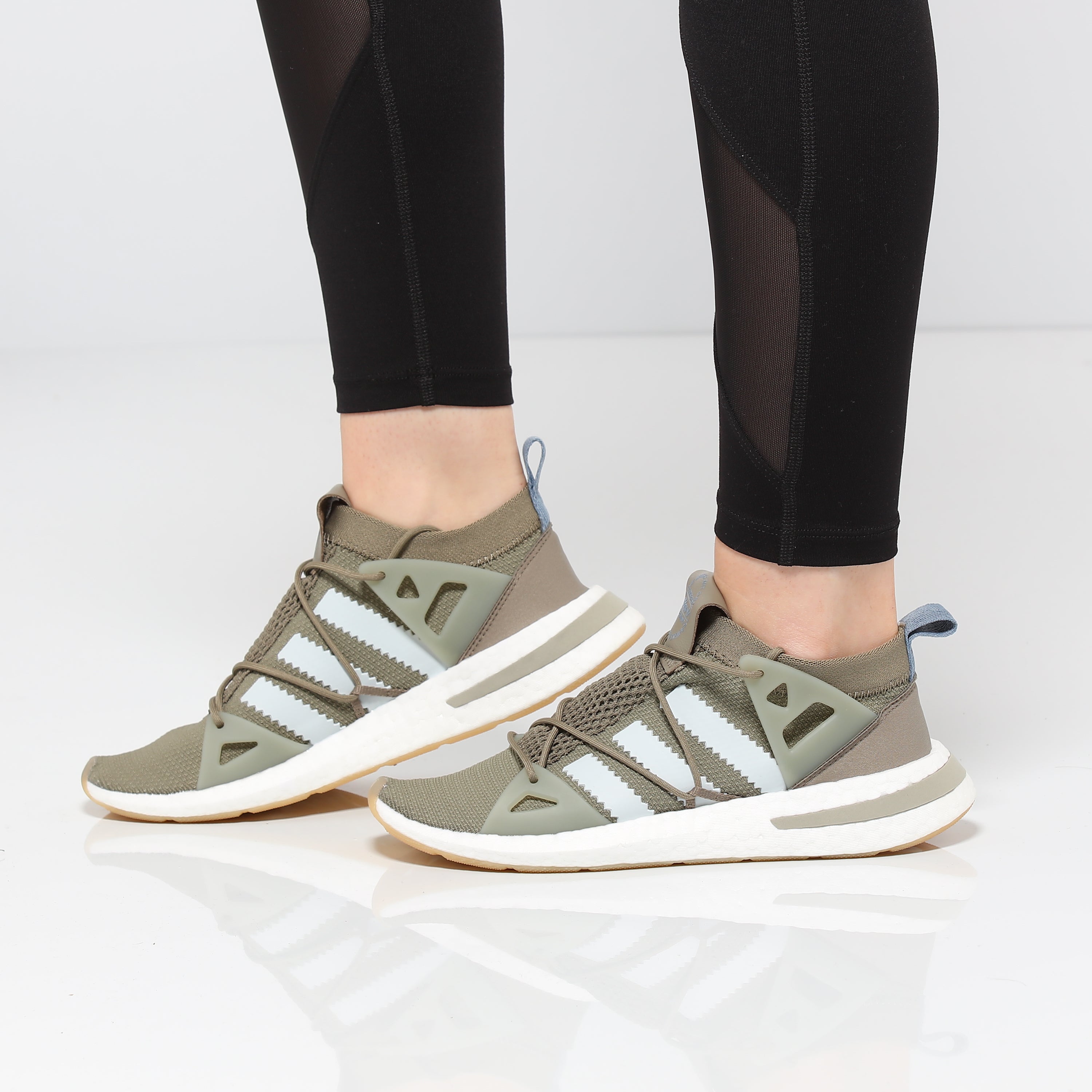 Adidas Women's Arkyn Olive/White 