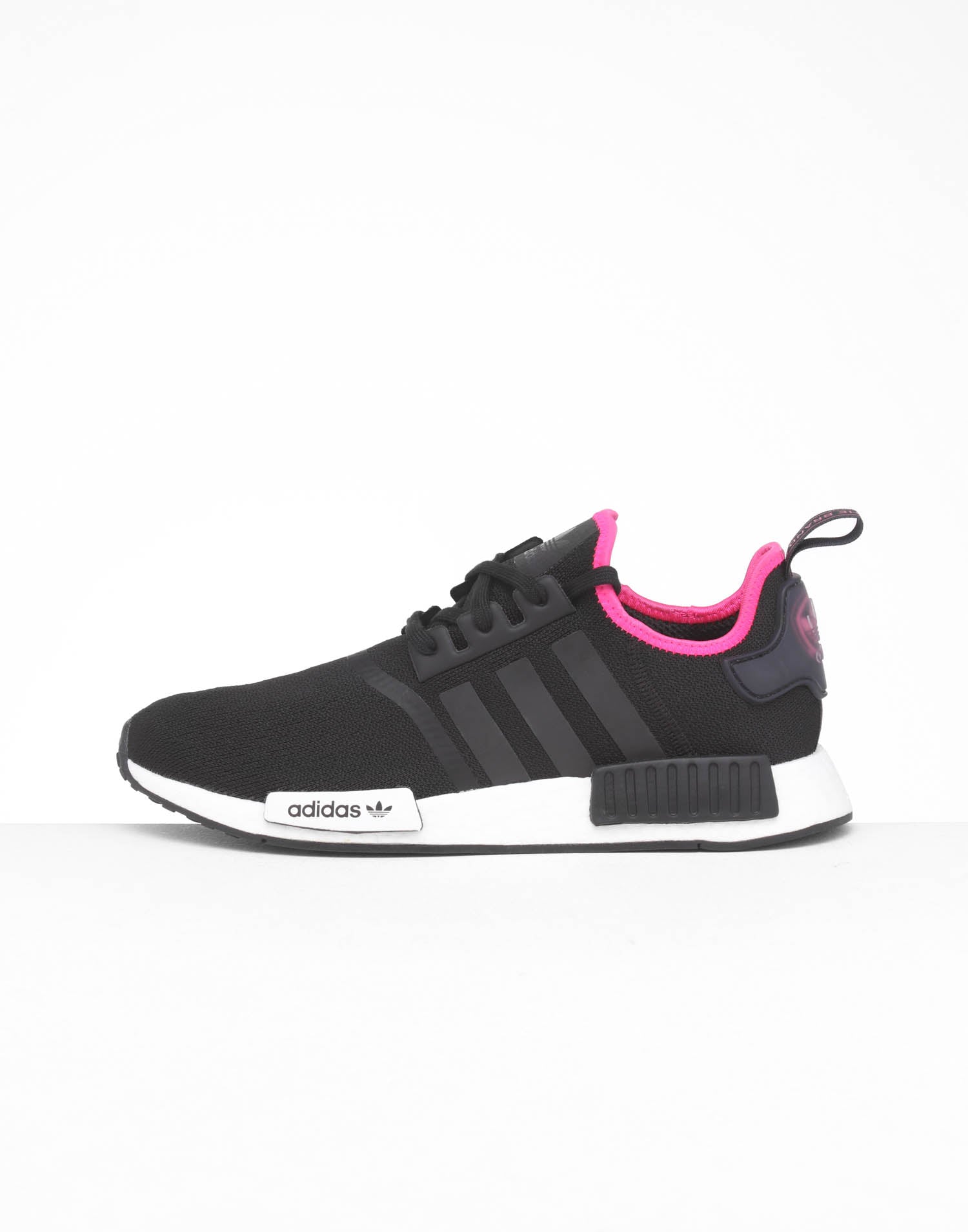 black pink nmd r1