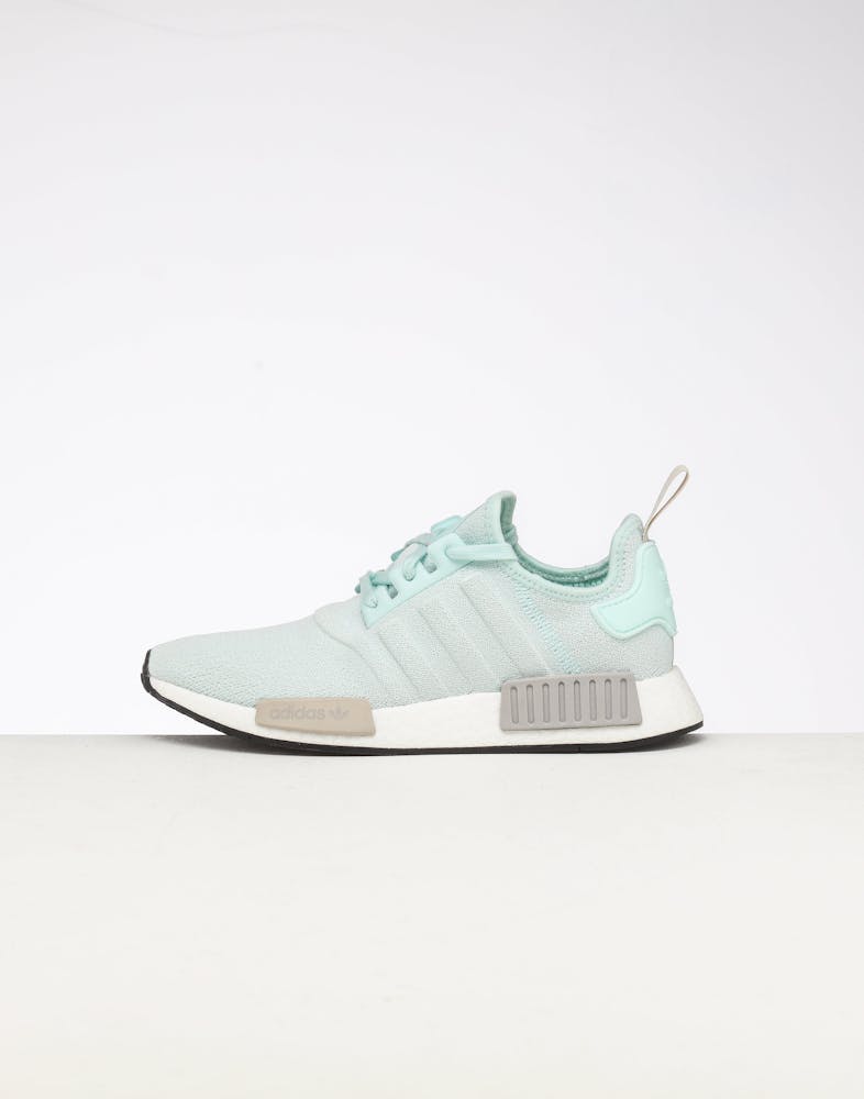 Adidas Women S Nmd R1 Mint White Culture Kings - stussy pink and white coat roblox