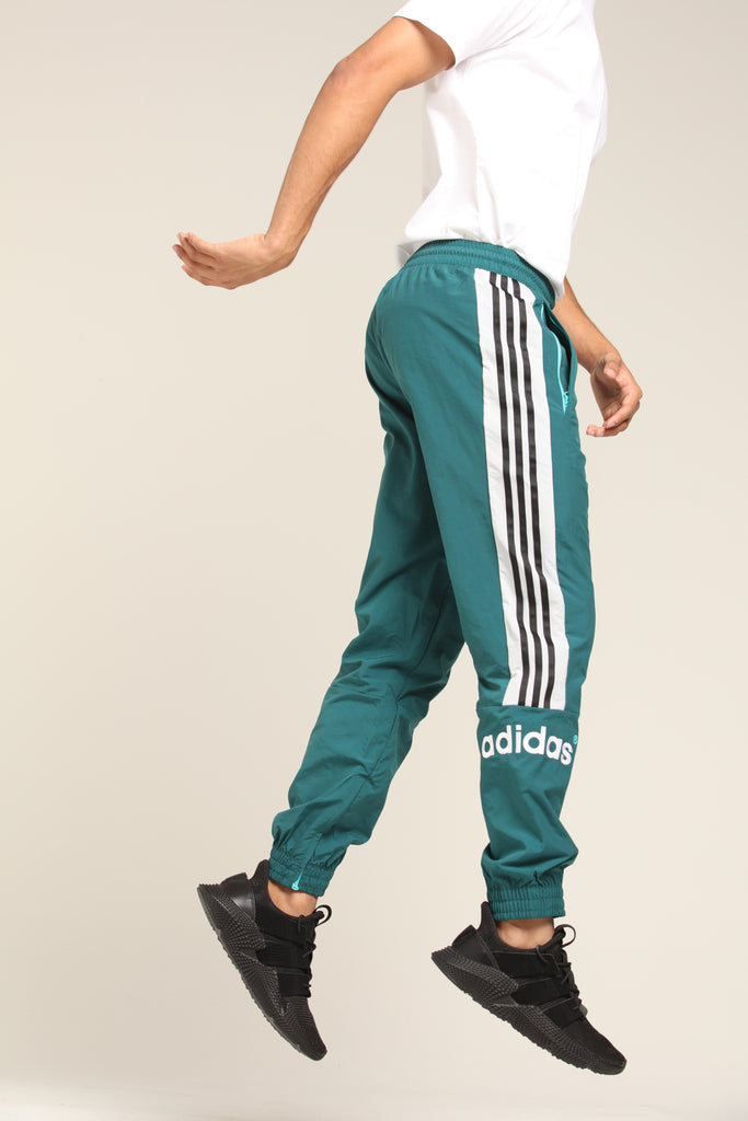 adidas green tracksuit bottoms