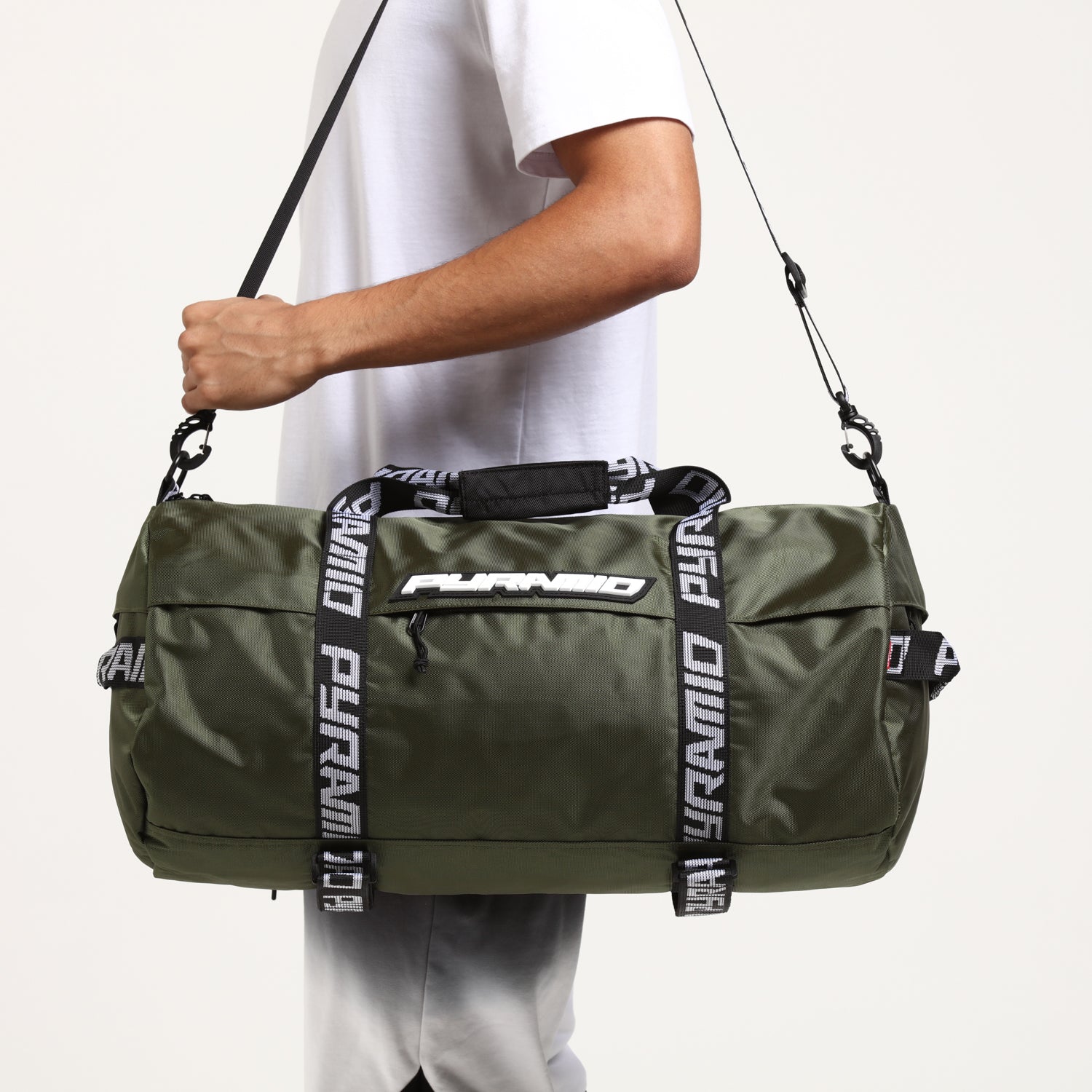 black pyramid duffle bag