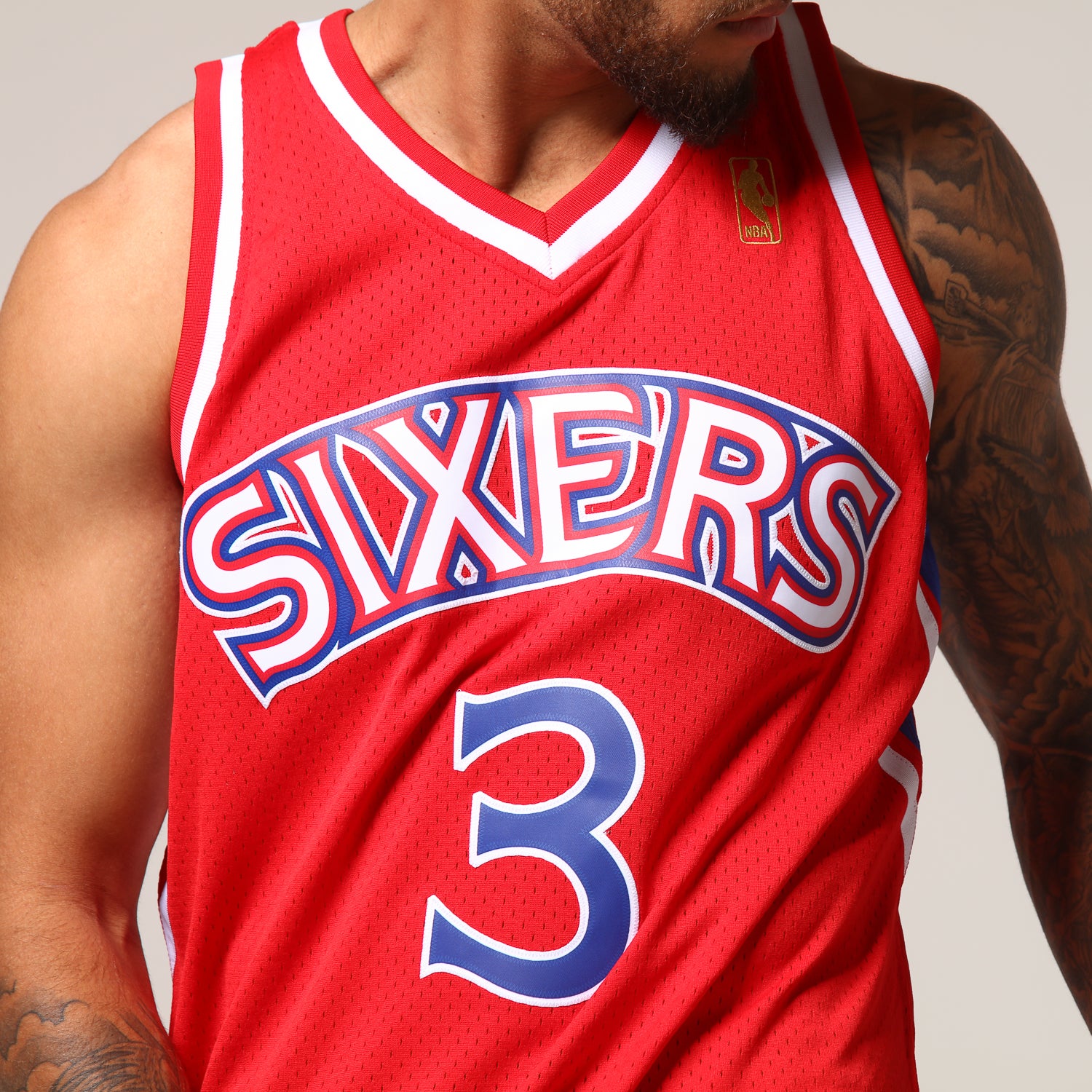 allen iverson red sixers jersey